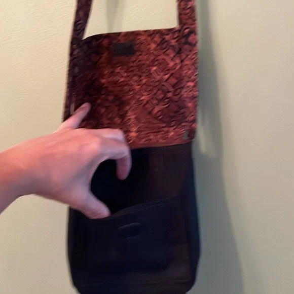 2 fabric purses. - Picture 7 of 9